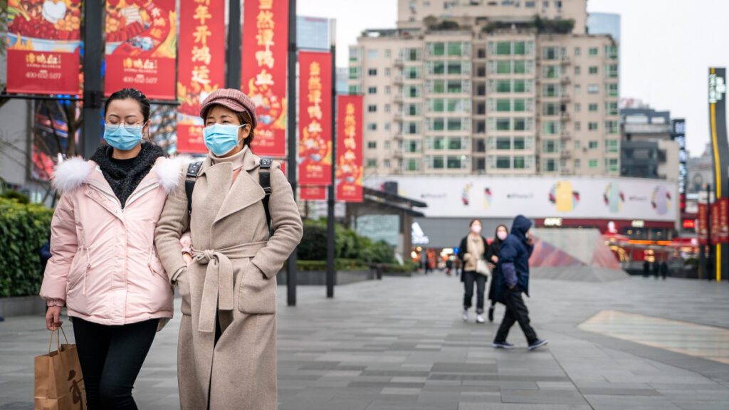 Υποχρεωτικό πρωκτικό τεστ κορωνοϊού στους ταξιδιώτες στη Κίνα