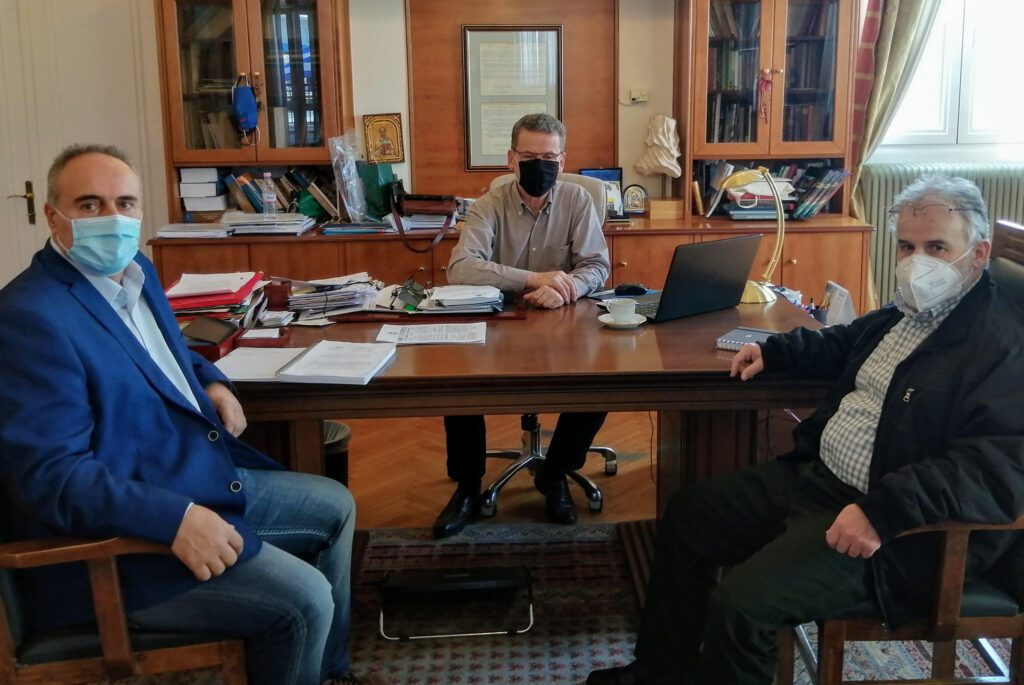Συνάντηση με το προεδρείο του Εργατοϋπαλληλικού Κέντρου Ν. Κοζάνης είχε ο δήμαρχος Κοζάνης Λάζαρος Μαλούτας, για να συζητήσουν μείζονα ζητήματα που απασχολούν τους εργαζόμενους.