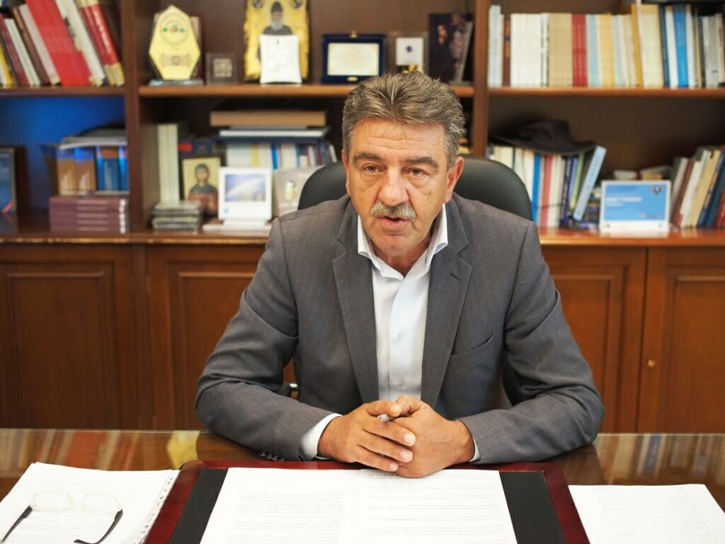 Επείγον μήνυμα του Δημάρχου Γρεβενών Γιώργου Δασταμάνη προς τους Δημότες: «Η κατάσταση με τον κορονοϊό άρχισε να γίνεται ιδιαίτερα κρίσιμη»