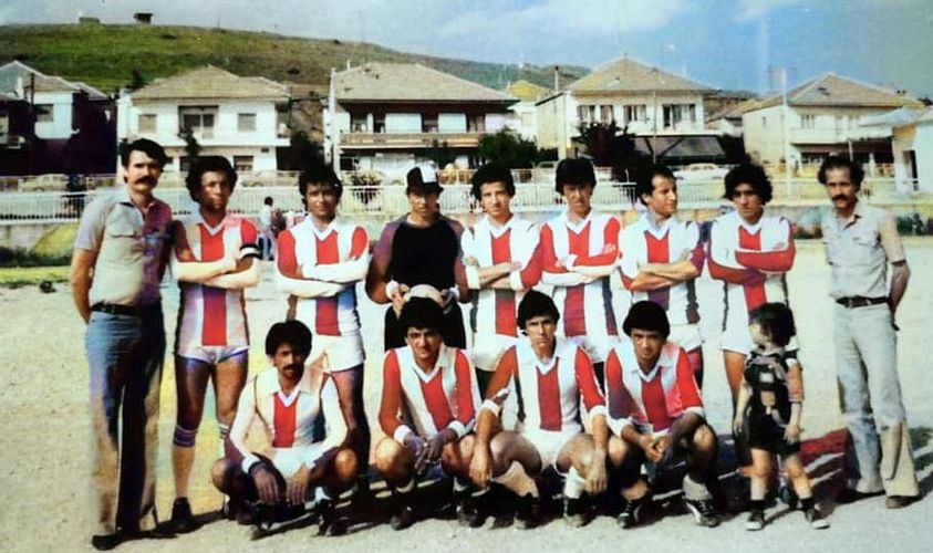 Η Ποδοσφαιρική ομάδα της Ιεροπηγής Καστοριάς.. πολλά χρόνια πριν