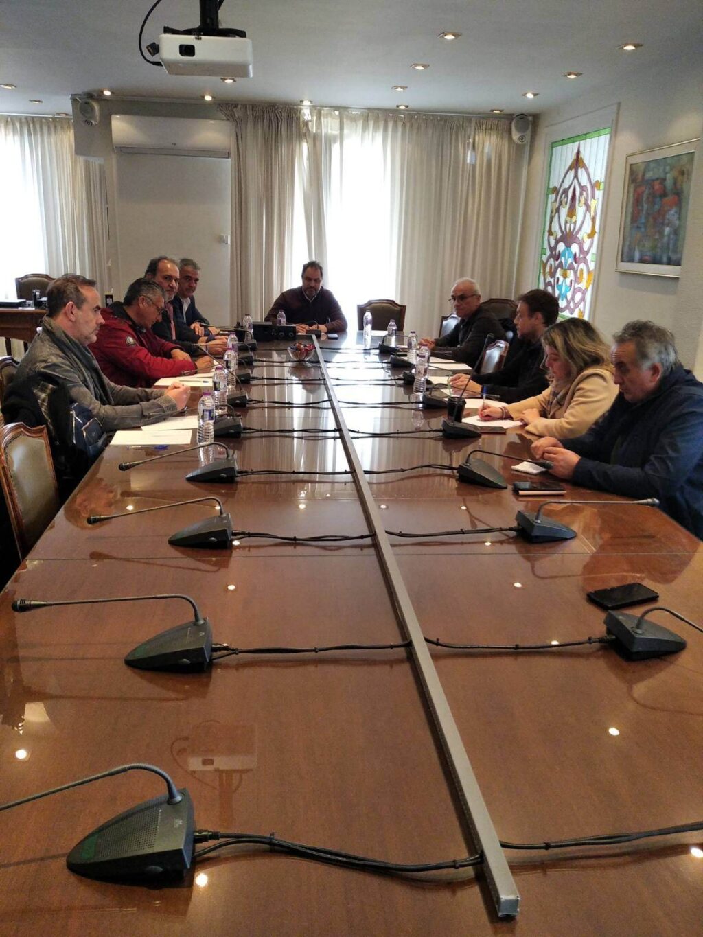 Πρώτη κοινή συνάντηση των τεσσάρων Επιμελητηρίων της ΠΔΜ με τη συμμετοχή εκπροσώπων του Πανεπιστημίου Δυτικής Μακεδονίας,  της διοίκησης του Περιφερειακού Ταμείου Ανάπτυξης ΔΜ και του Cluster  βιοοικονομίας και περιβάλλοντος της  Περιφέρειας Δυτικής Μακεδονίας 