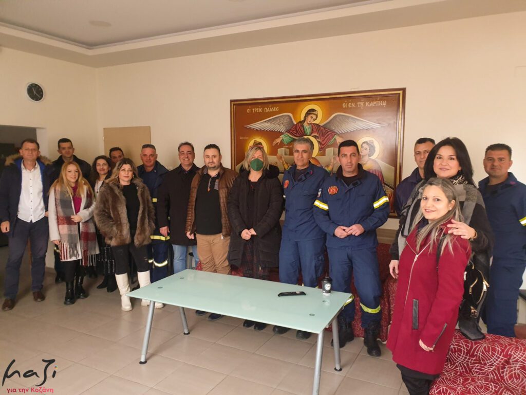 Ο υποψήφιος Δήμαρχος Κοζάνης, Γιάννης Κοκκαλιάρης, με στελέχη της παράταξης "Μαζί για την Κοζάνη", επισκεφθήκαν την Πέμπτη 16 Μαρτίου την Πυροσβεστική Υπηρεσία Κοζάνης.