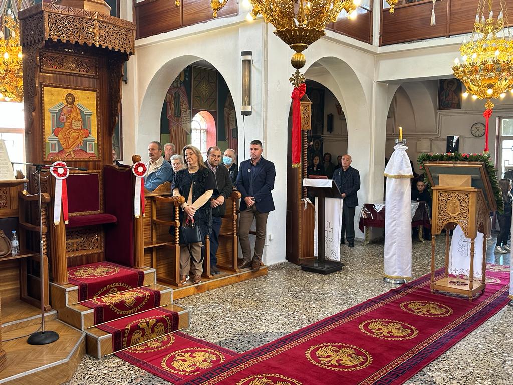Στον εορτασμό της Ζωοδόχου Πηγής στη Φωτεινή Καστοριάς παρευρέθηκε η Μαρία Αντωνίου.