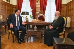 Συνάντηση του Υπουργού Παιδείας, Θρησκευμάτων και Αθλητισμού Κυριάκου Πιερρακάκη με τον Αρχιεπίσκοπο Αθηνών και Πάσης Ελλάδος κ. Ιερώνυμο