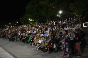 Με μουσικοχορευτικό ταξίδι στην παράδοση συνεχίστηκε το "Πολιτιστικό Καλοκαίρι" του Δήμου Φλώρινας