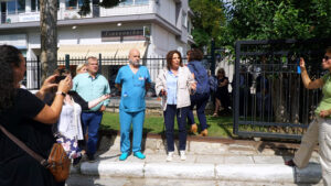 Η Γ. Ζεμπιλιάδου κοντά στους εργαζόμενους του Νοσοκομείου Κοζάνης.