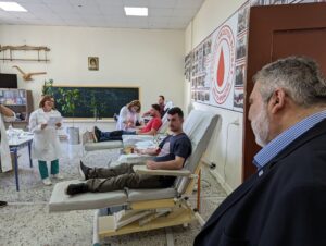 Ο υποψήφιος Δήμαρχος Παναγιώτης Πλακεντάς, στην αιμοδοσία του "Συλλόγου Αιμοδοτών Φούφα"