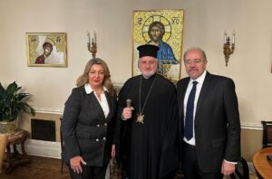 Με τον Αρχιεπίσκοπο και Προκαθήμενο της  Ελληνικής Ορθόδοξης Αρχιεπισκοπής Αμερικής, Ελπιδοφόρο συναντήθηκε η Μαρία Αντωνίου στη Νέα Υόρκη