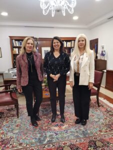 Πανεπιστήμιο Δυτικής Μακεδονίας | Συνάντηση αντιπροσωπείας του ΠΔΜ με τη Πρέσβη της Ελλάδας στα Τίρανα και τον Αρχιεπίσκοπο Τιράνων, Δυρραχίου και πάσης Αλβανίας, Αναστάσιο