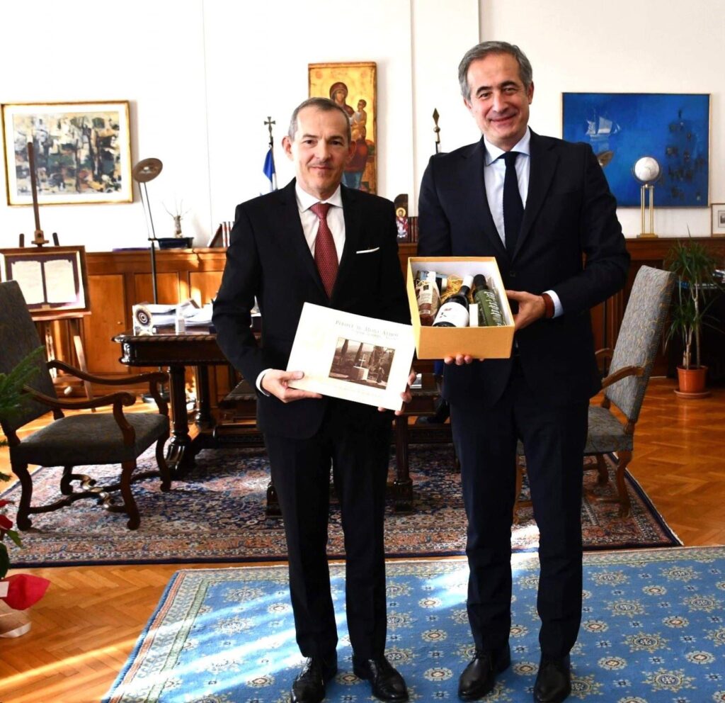 Εθιμοτυπική συνάντηση του Υφυπουργού Μακεδονίας και Θράκης κ. Στάθη Κωνσταντινίδη με τον Γενικό Πρόξενο της Γαλλίας στη Θεσσαλονίκη κ. Jean Luc Lavaud