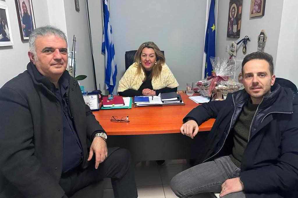 Συνάντηση εργασίας της Μαρίας Αντωνίου με τη Διοίκηση του ΕΒΕ Καστοριάς