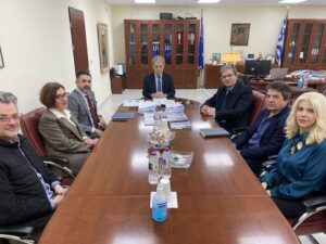 Παραγωγική συνάντηση στο γραφείο μου με τις Πρυτανικές Αρχές, με τον Πρύτανη του Πανεπιστημίου Δυτικής Μακεδονίας Θεόδωρος Θεοδουλίδης και τους Αντιπρυτάνεις στο γραφείο μου