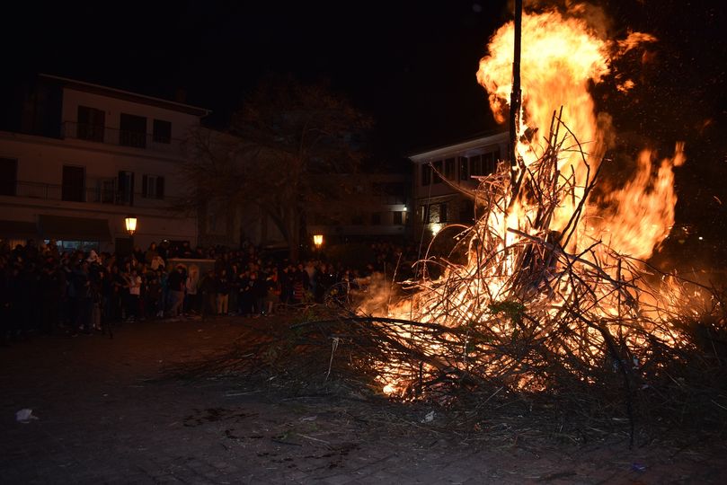 Μέχρι τις 12 Φεβρουαρίου η καταχώρηση των εθίμων της Αποκριάς στο εορταστικό πρόγραμμα του Δήμου Καστοριάς