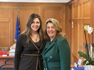 Συνάντηση εργασίας με την Υπουργό Κοινωνικής Συνοχής και Οικογένειας -και εξαίρετη φίλη- Σοφία Ζαχαράκη Sofia Zacharaki.
