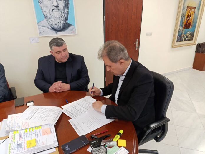 Υπογραφή Σύμβασης για τη συντήρηση του πολιτιστικού κέντρου Ευξείνου Λέσχης Κοζάνης