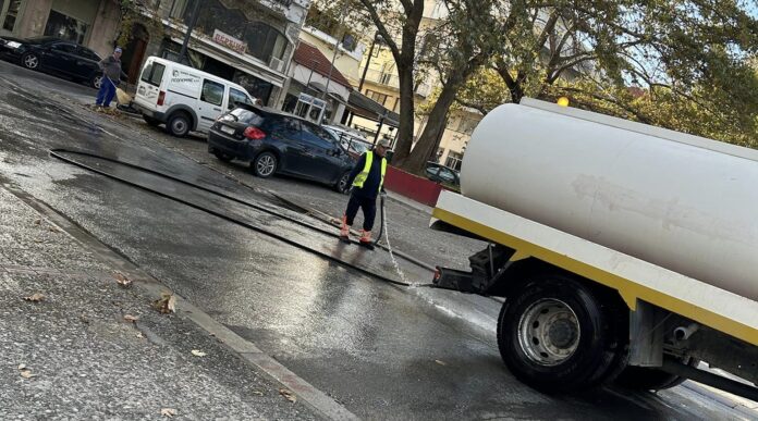 Πλύσεις και απολυμάνσεις των κεντρικών δρόμων του Αμυνταίου