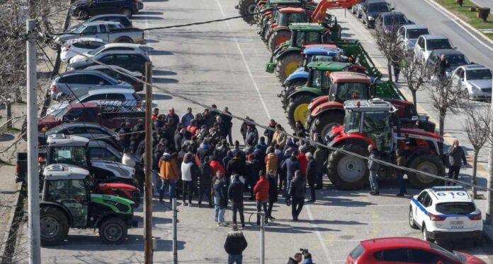 Συγκέντρωση Διαμαρτυρίας των Αγροτοκτηνοτρόφων Π.Ε. Καστοριάς για την Επίλυση των Προβλημάτων του Κλάδου τους.