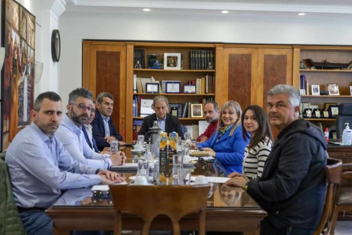 Επίσκεψη του Περιφερειάρχη στην Π.Ε. Καστοριάς – Συνάντηση με την Ένωση Ξενοδόχων για την Τουριστική Ανάπτυξη της περιοχής