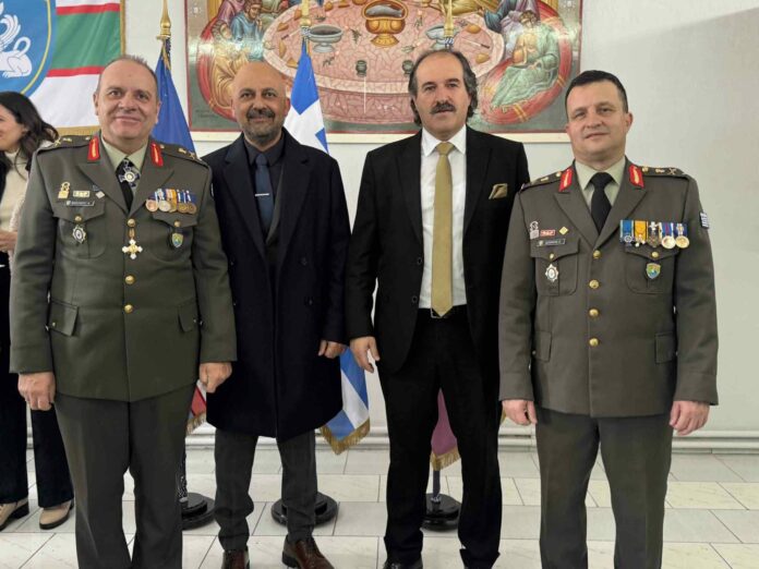 Στην τελετή παράδοσης – παραλαβής της 9ης Μηχανοποιημένης Ταξιαρχίας ο Δήμαρχος Πρεσπών Γιώργος Στεργίου