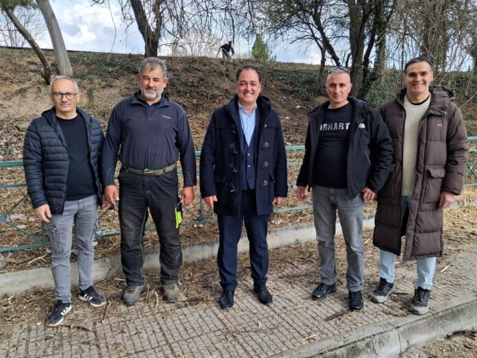Νοικοκυρεύεται επιτέλους η περιοχή του ΟΣΕ μετά από χρόνια - Σε πλήρη εξέλιξη εκτεταμένες εργασίες καθαρισμού και ευπρεπισμού ενόψει της αντιπυρικής περιόδου