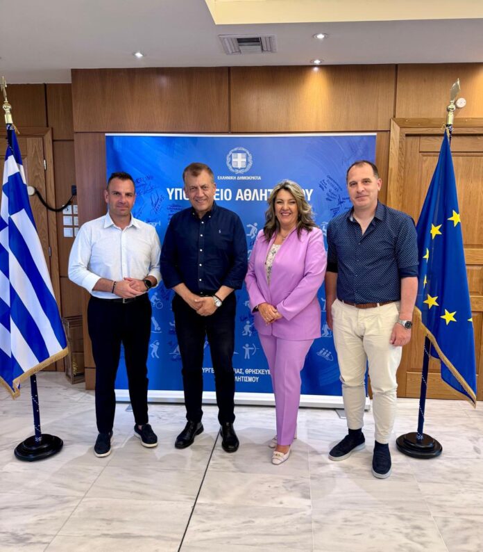 Μαρία Αντωνίου: «Ένα ακόμη σημαντικό έργο για την Καστοριά γίνεται πράξη - 880.000 ευρώ για τη βελτίωση των εγκαταστάσεων του γηπέδου!»
