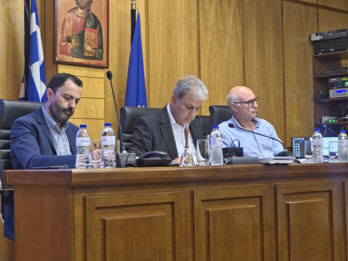 Ευρεία συνάντηση εργασίας για την πορεία των επενδύσεων στο πλαίσιο της Δίκαιης Αναπτυξιακής Μετάβασης και την ενίσχυση της συνεργασίας με την Περιφέρεια.