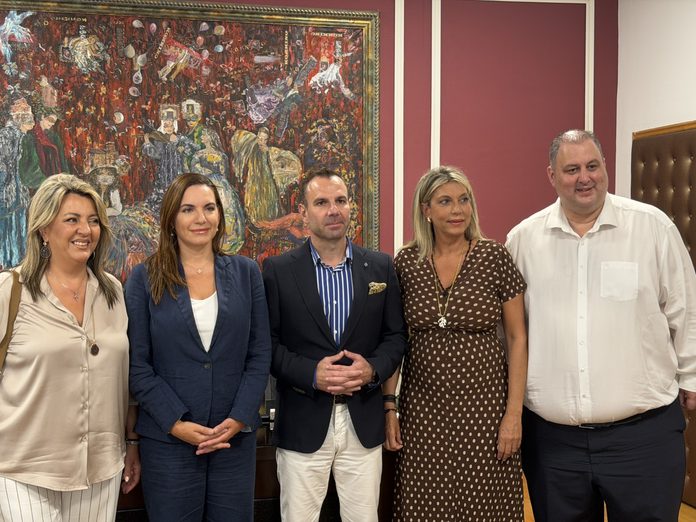 Συνάντηση του Δημάρχου Καστοριάς Γιάννη Κορεντσίδη με την Υπουργό Τουρισμού Όλγα Κεφαλογιάννη και την Υφυπουργό Τουρισμού Άννα Καραμανλή