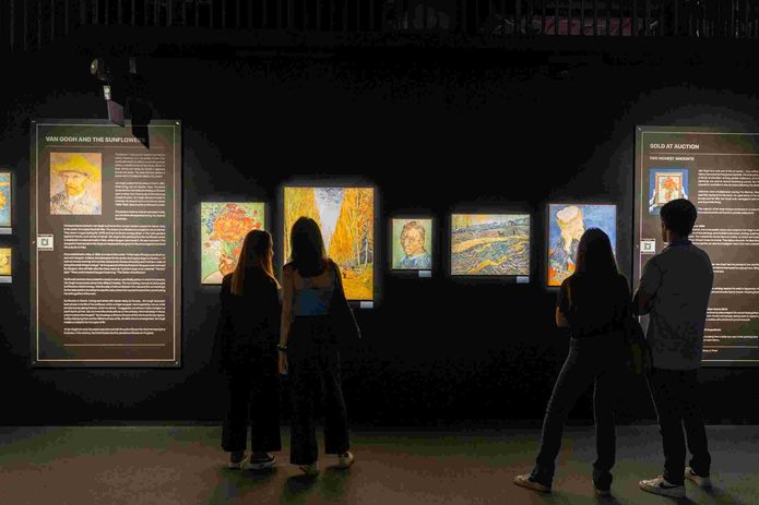 Van Gogh: The Ιmmersive Experience | Έρχεται να συναρπάσει και τη Θεσσαλονίκη μετά τη μεγάλη επιτυχία στην Αθήνα, όπου προσέλκυσε 180.000 επισκέπτες και 80.000 μαθητές