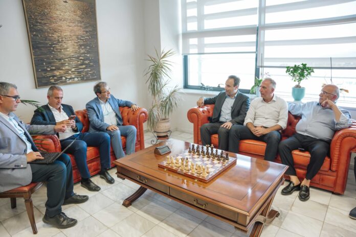 Προχωρά ο Υπερυπολογιστής Τεχνητής Νοημοσύνης 43 εκατ. ευρώ του Πανεπιστημίου Δυτικής Μακεδονίας: εντός Σεπτεμβρίου 2026 η έγκριση με στόχο την έναρξη λειτουργίας του στα τέλη του 2027