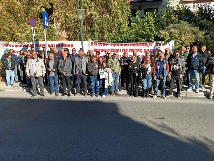 Μαζικό και δυναμικό ΟΧΙ των κατοίκων του Ξινού Νερού ενάντια στην εγκατάσταση Μεγα- Φωτοβολταϊκού Σταθμού στο χωριό τους